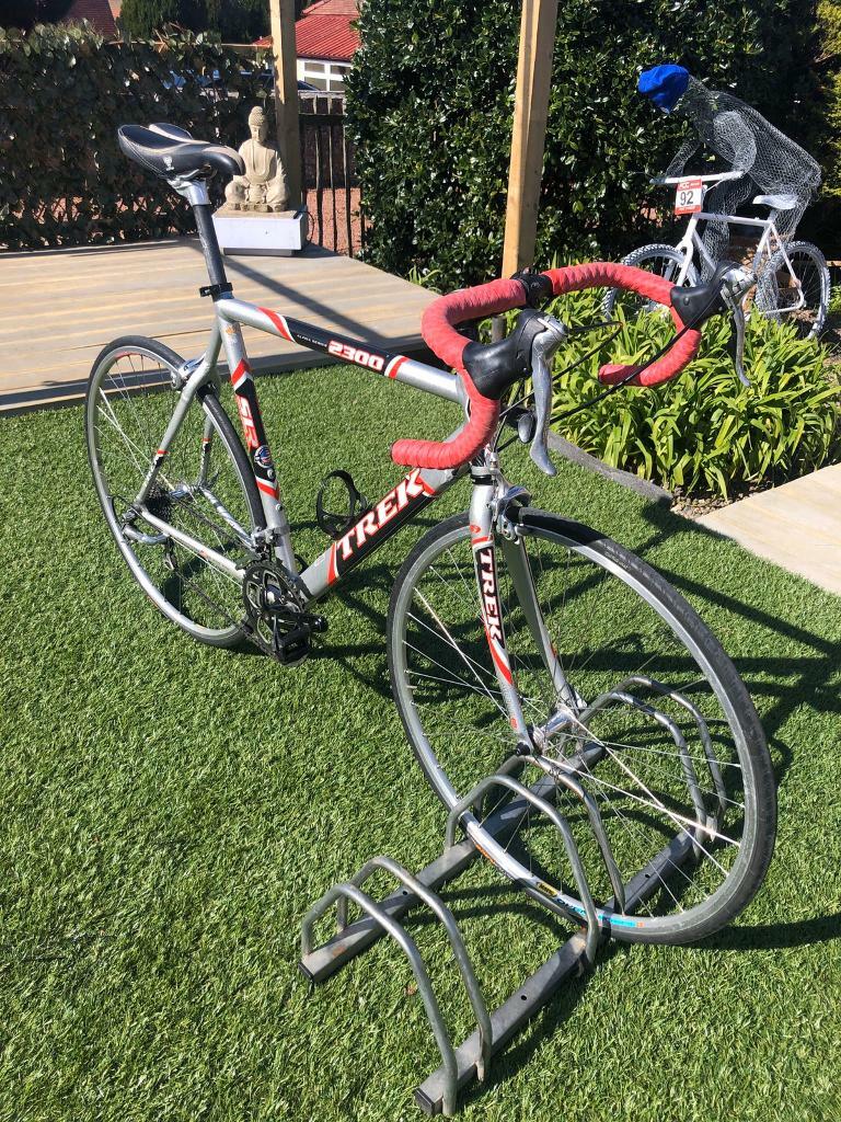trek 2300 alpha slr